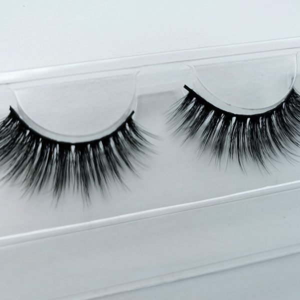 Wimpernkranz Marylin